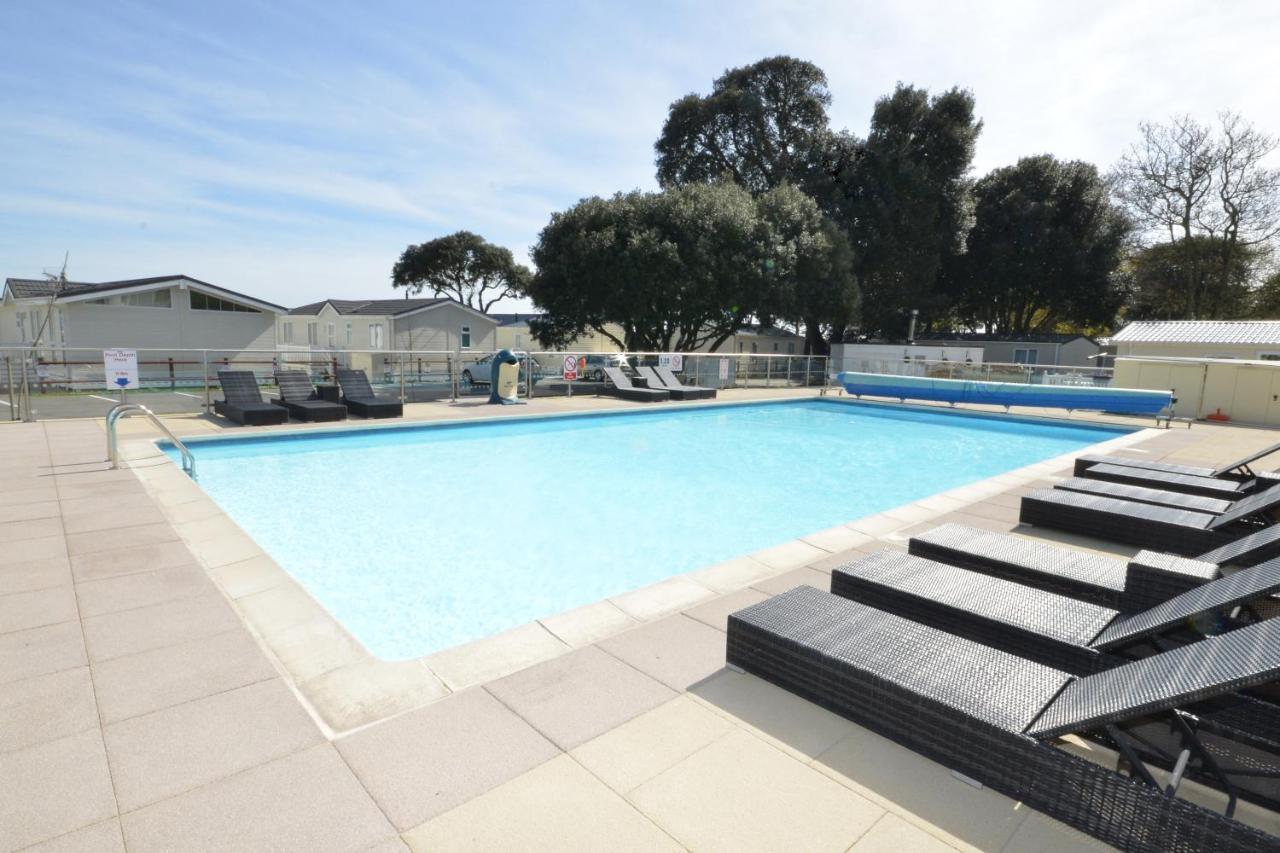 Sandhills Apartments, Mudeford *